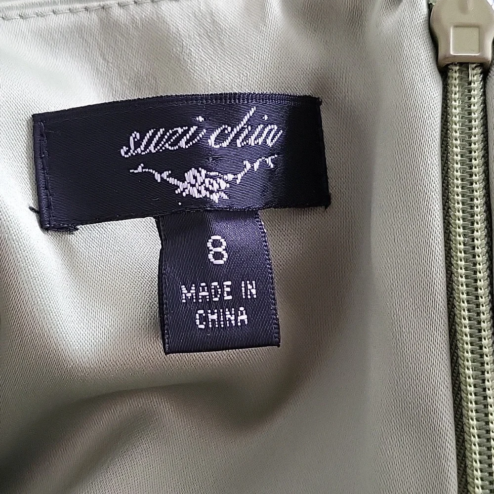 Satin Green Dress - Picture 5 of 5